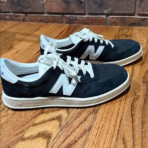 👟 New Balance 500 Sneakers – Men’s Size 8 – Black/White – EUC